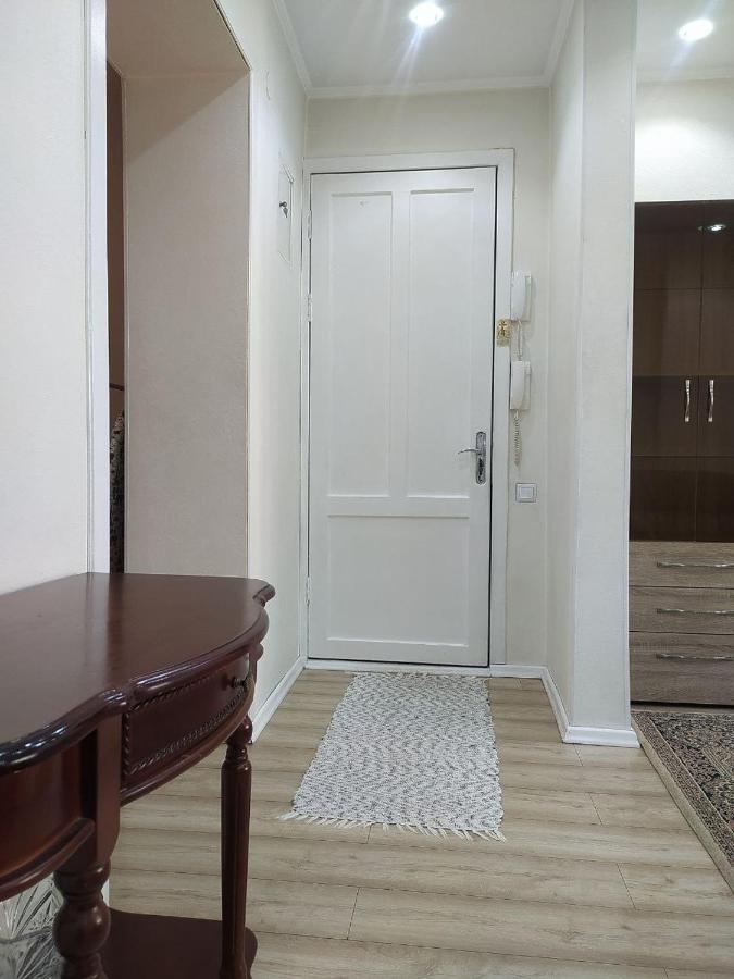 Aura On Erkindik Boulevard Bişkek Dış mekan fotoğraf